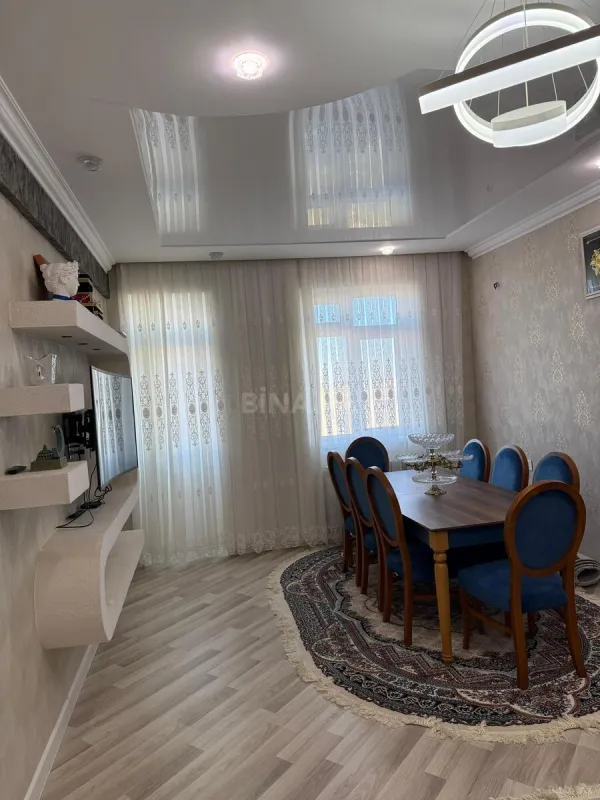 Satılır 3 otaqlı mənzil 76 m²