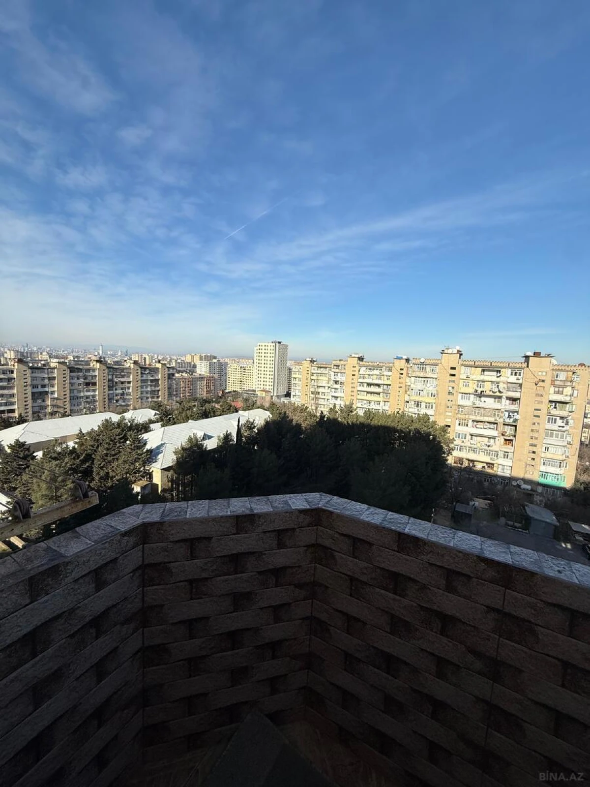 Satılır 3 otaqlı mənzil 76 m²