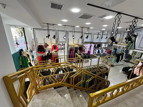 Kirayə verilir obyekt 380 m²