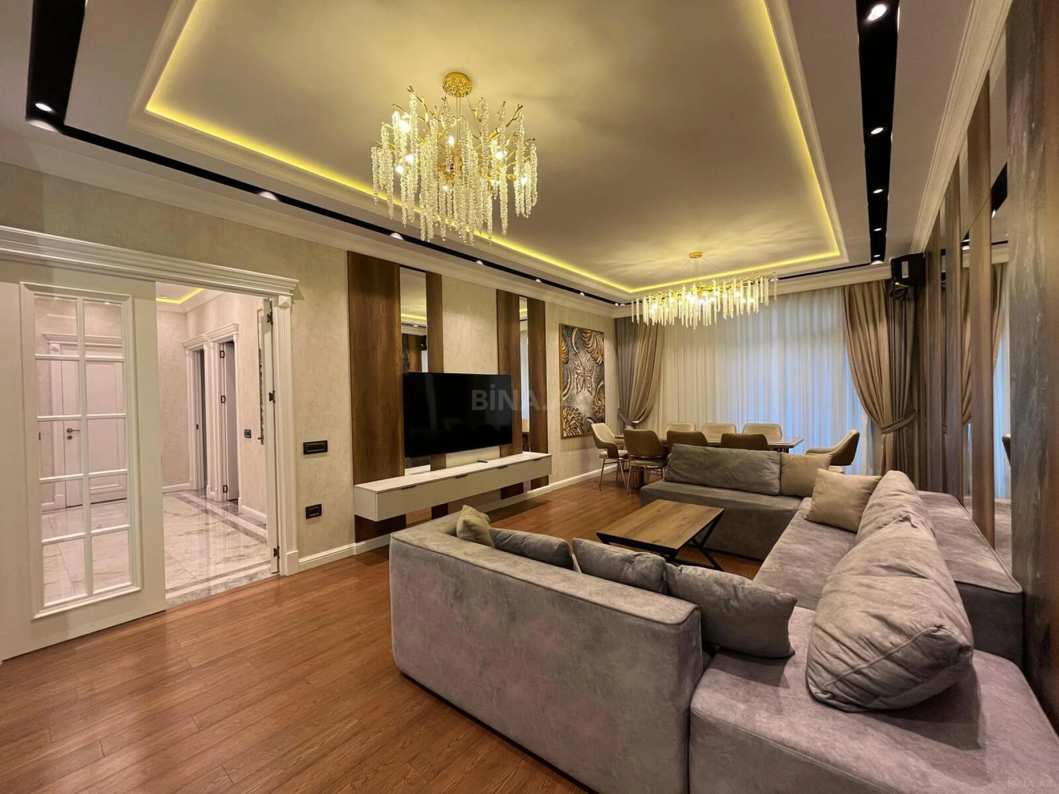 Kirayə verilir 2 otaqlı mənzil 105 m²