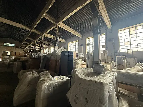 Kirayə verilir obyekt 800 m²