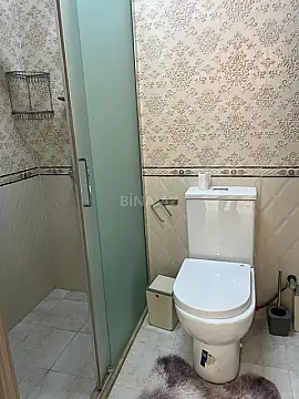 Kirayə verilir 2 otaqlı mənzil 78 m²