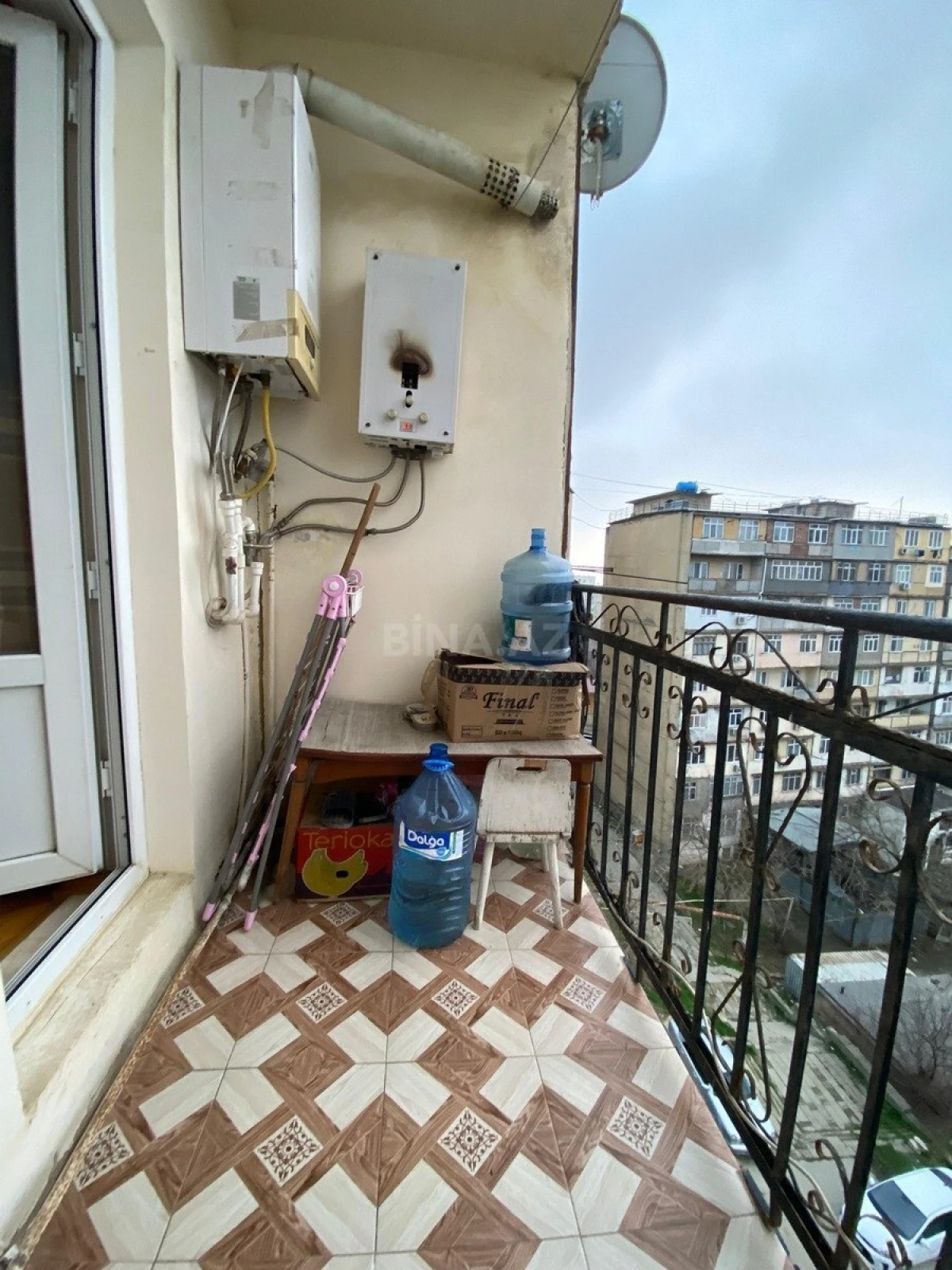 Satılır 2 otaqlı mənzil 65 m²