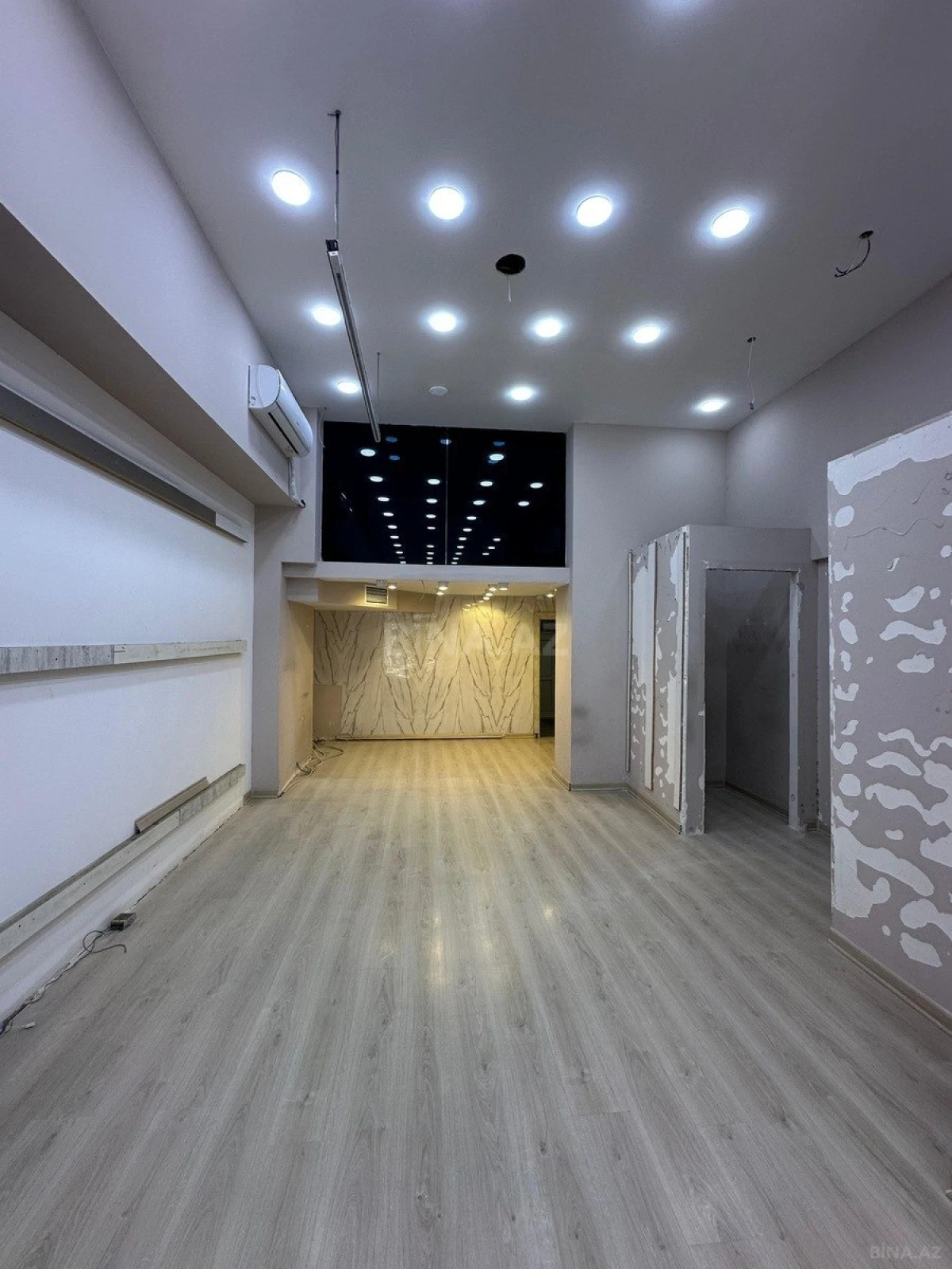 Kirayə verilir obyekt 120 m²