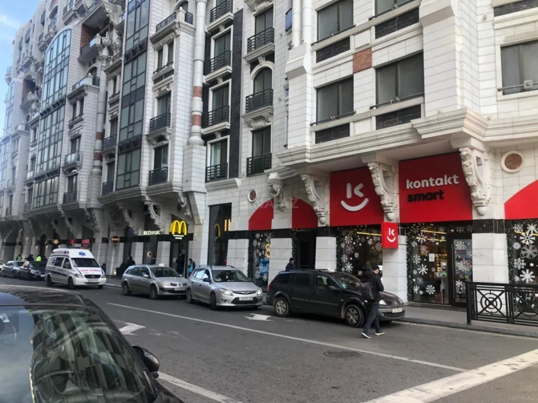 Kirayə verilir obyekt 120 m²