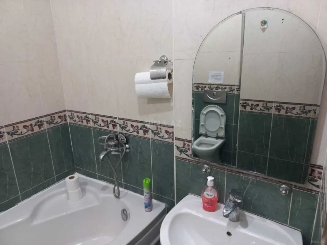 Kirayə verilir 4 otaqlı ofis 180 m²