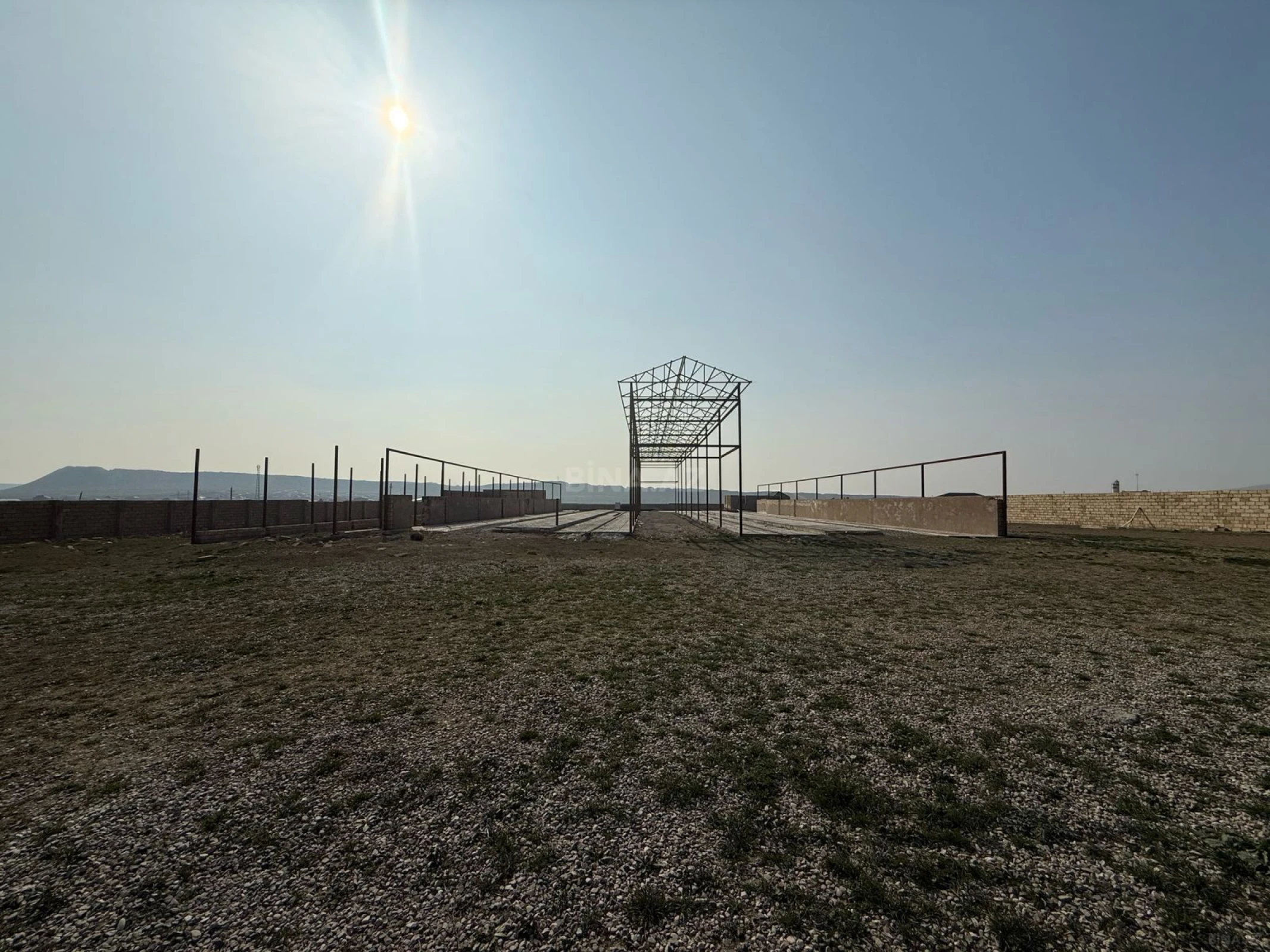 Satılır obyekt 100 m²