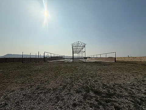 Satılır obyekt 100 m²