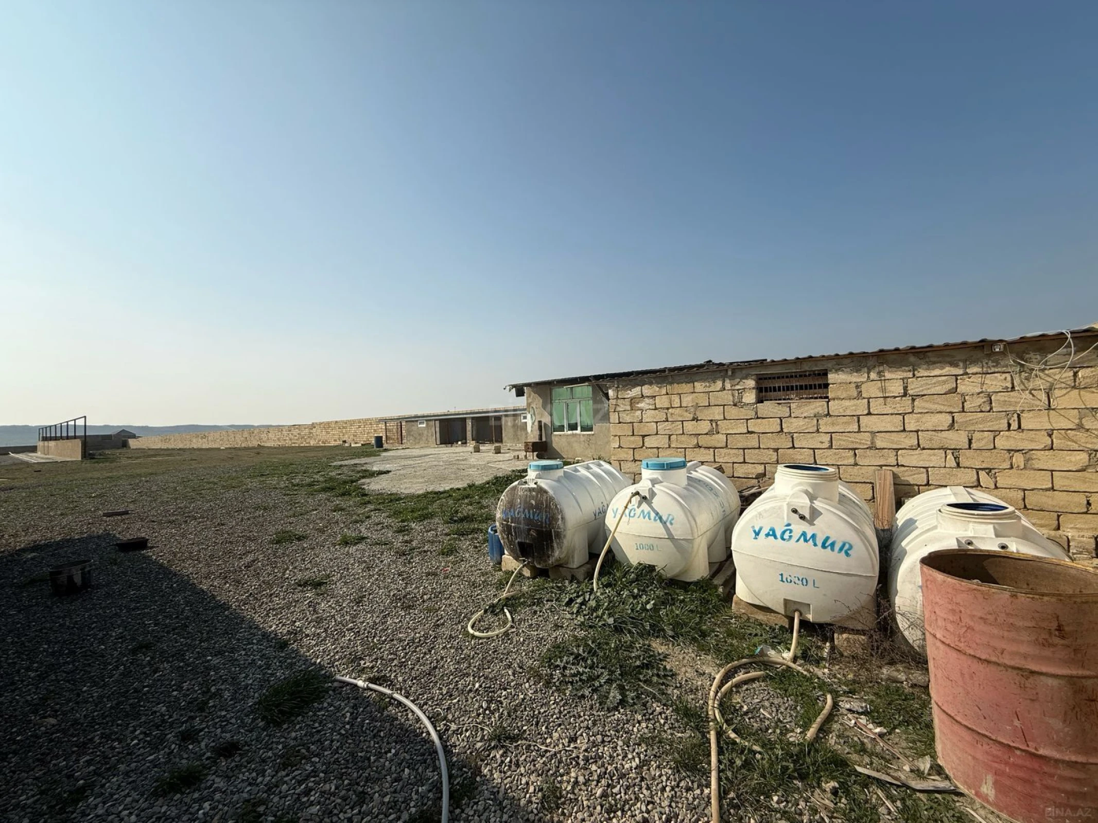 Satılır obyekt 100 m²