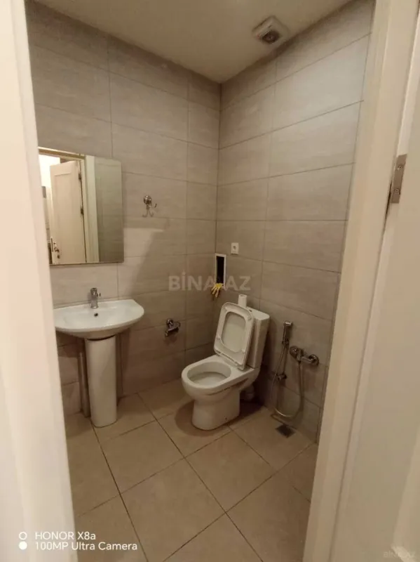 Kirayə verilir 2 otaqlı mənzil 80 m²