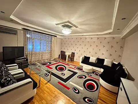 Satılır 2 otaqlı mənzil 90 m² — Bakı, Həzi Aslanov qəs. 2 otaq 90.00 m²
