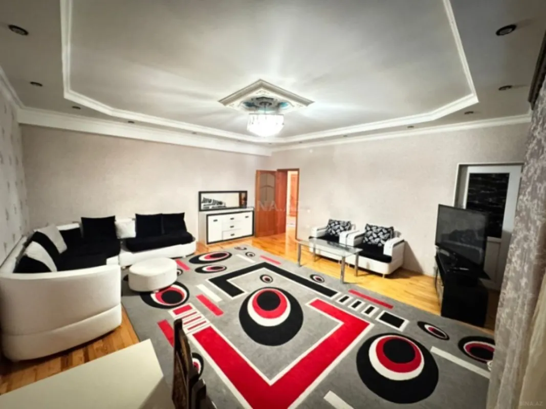 Satılır 2 otaqlı mənzil 90 m²