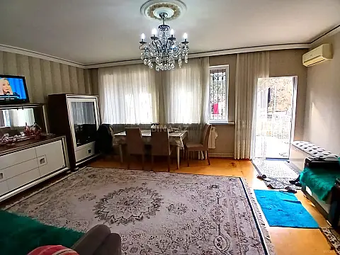 Satılır 3 otaqlı mənzil 120 m²