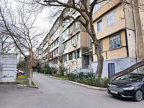 Satılır 3 otaqlı mənzil 120 m²