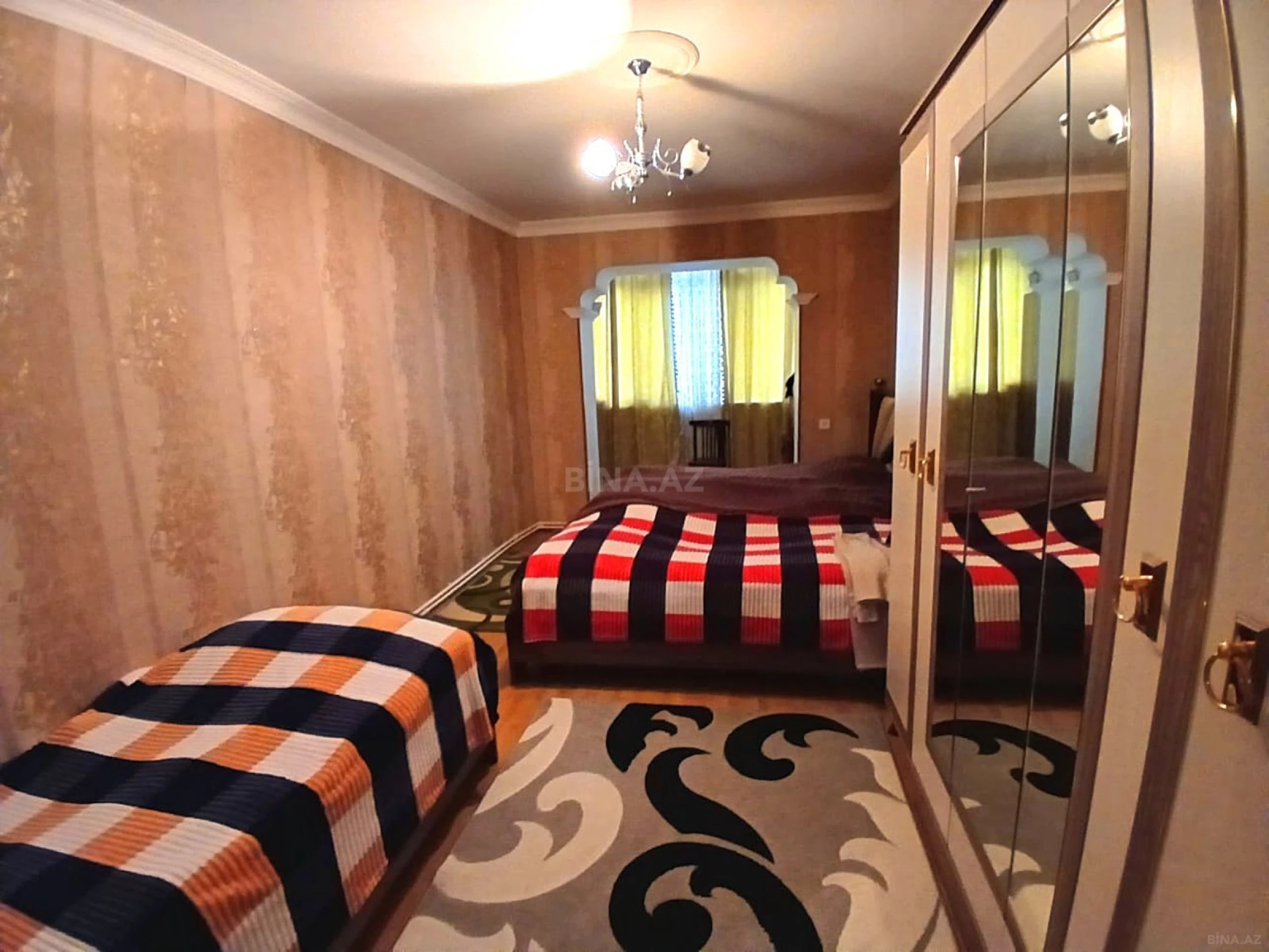 Satılır 3 otaqlı mənzil 120 m²