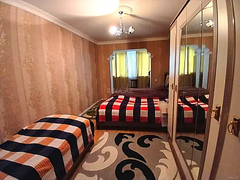 Satılır 3 otaqlı mənzil 120 m²