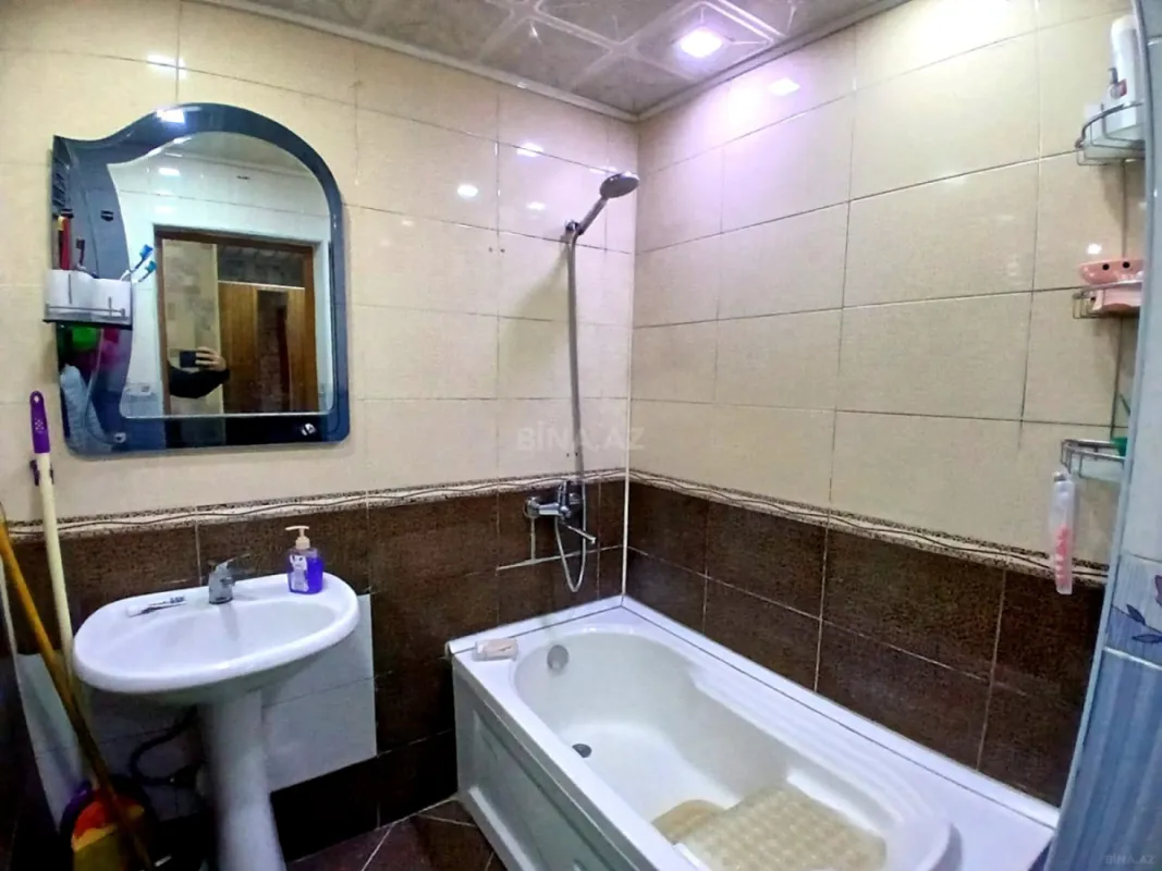 Satılır 3 otaqlı mənzil 120 m²