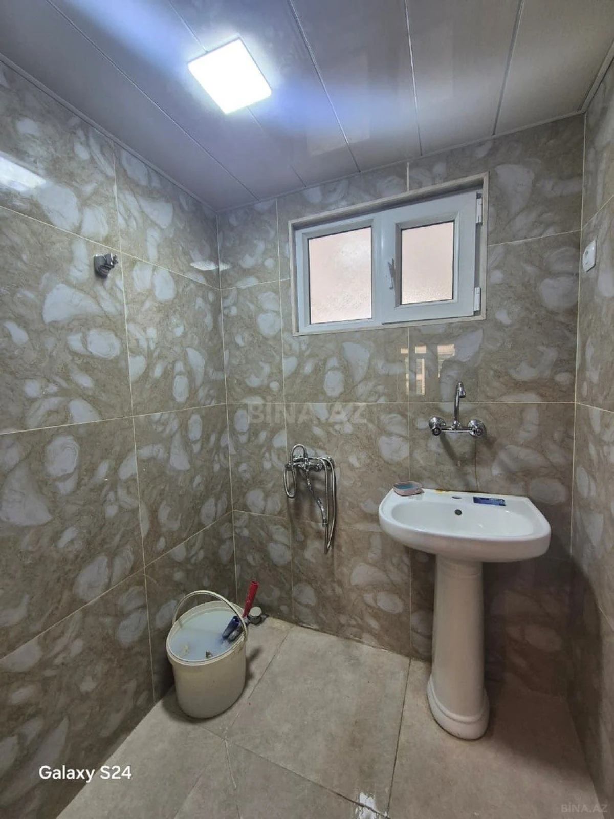 Satılır 3 otaqlı mənzil 68 m²