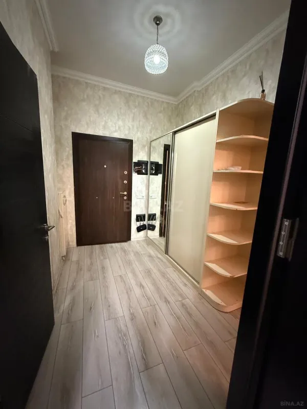 Kirayə verilir 2 otaqlı mənzil 60 m²