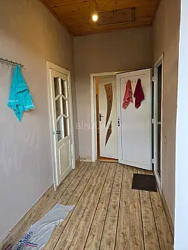 Satılır 4 otaqlı həyət evi 100 m²