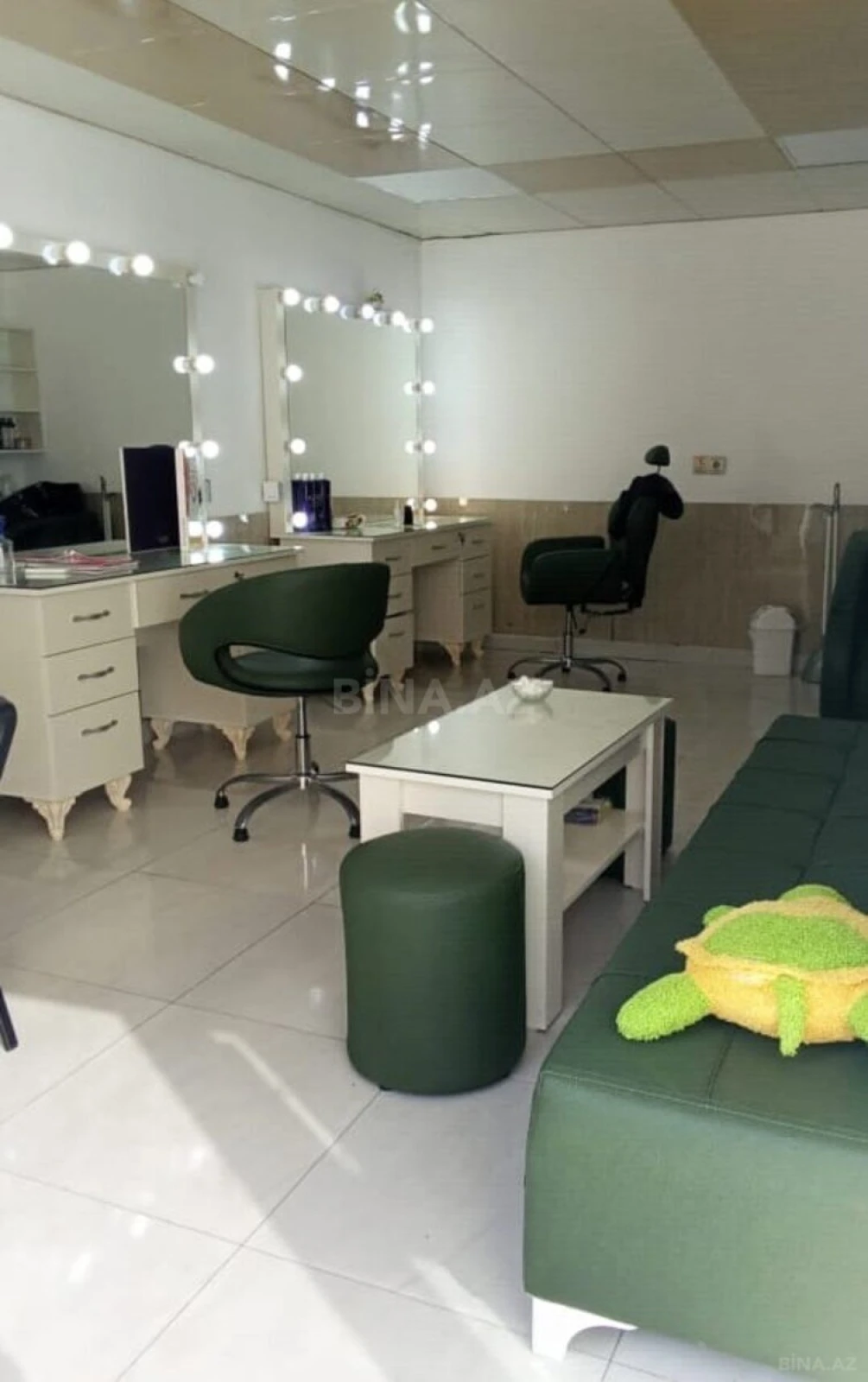 Satılır obyekt 45 m²