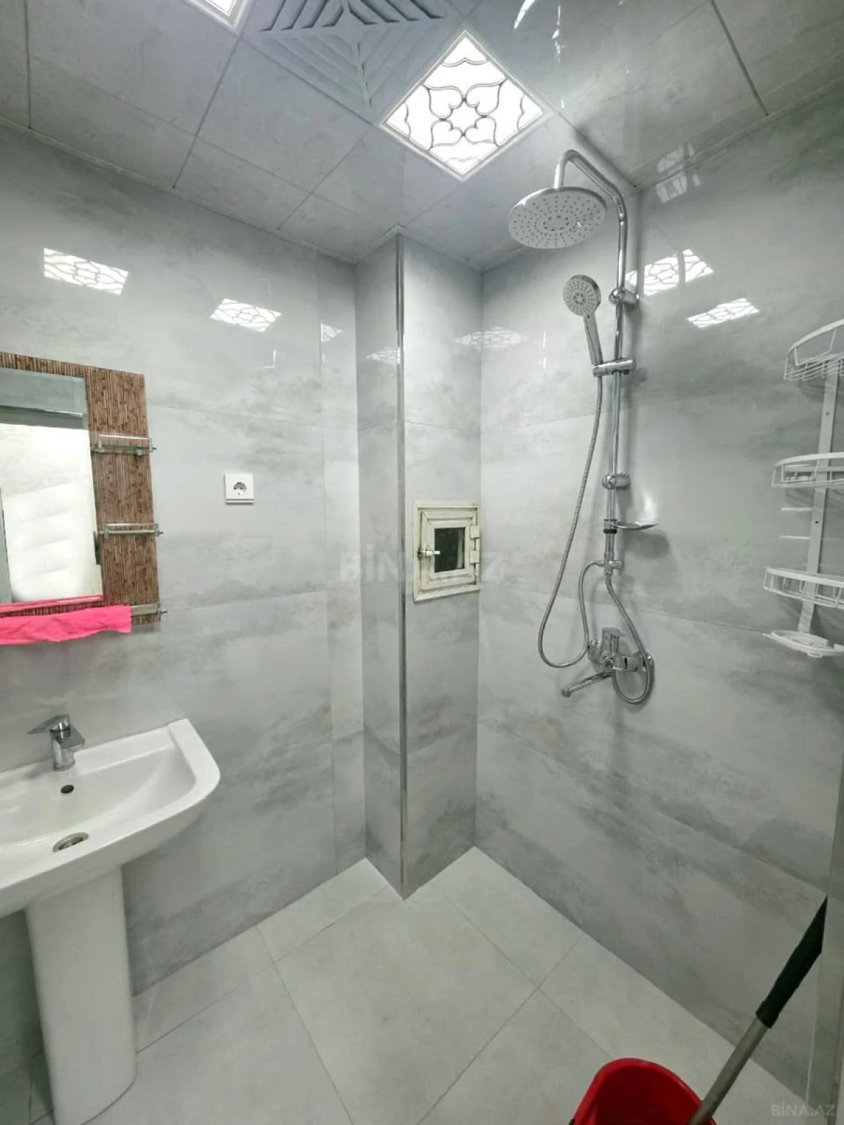 Satılır 3 otaqlı mənzil 85 m²