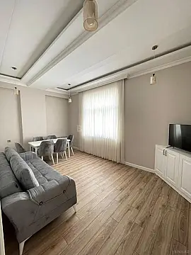Kirayə verilir 2 otaqlı mənzil 80 m²
