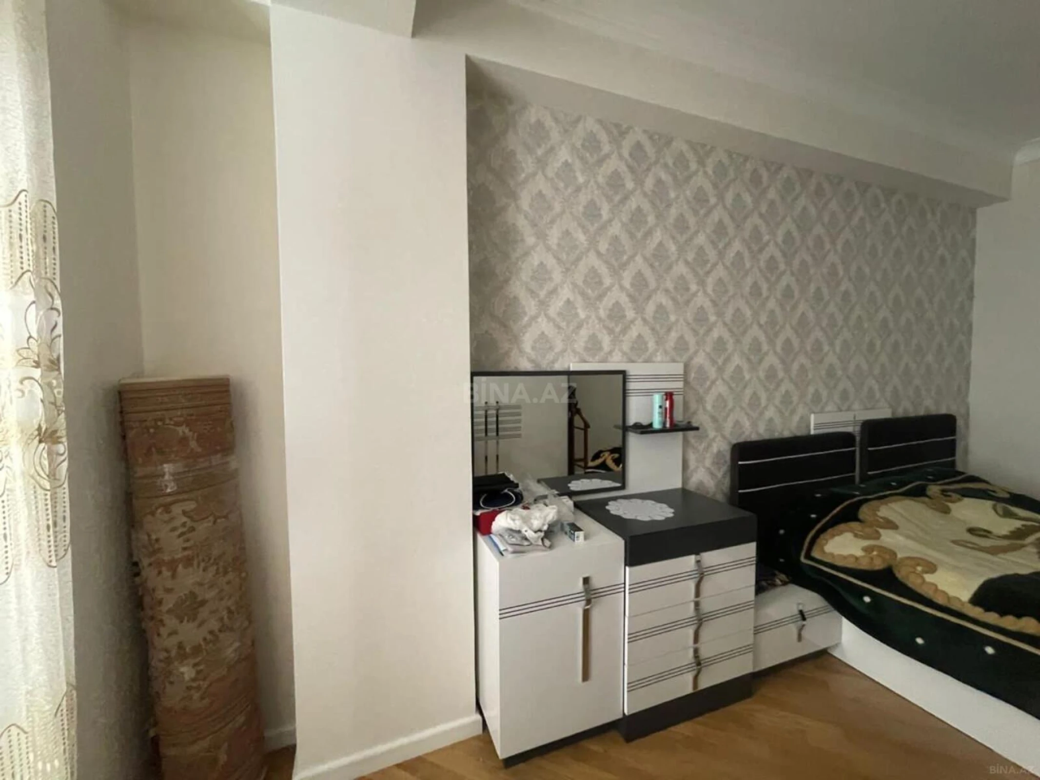 Kirayə verilir 2 otaqlı mənzil 65 m²