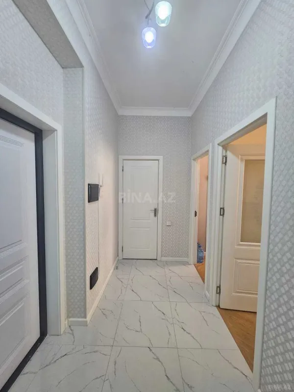 Kirayə verilir 2 otaqlı mənzil 65 m²