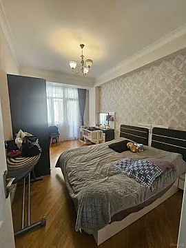 Kirayə verilir 2 otaqlı mənzil 65 m²