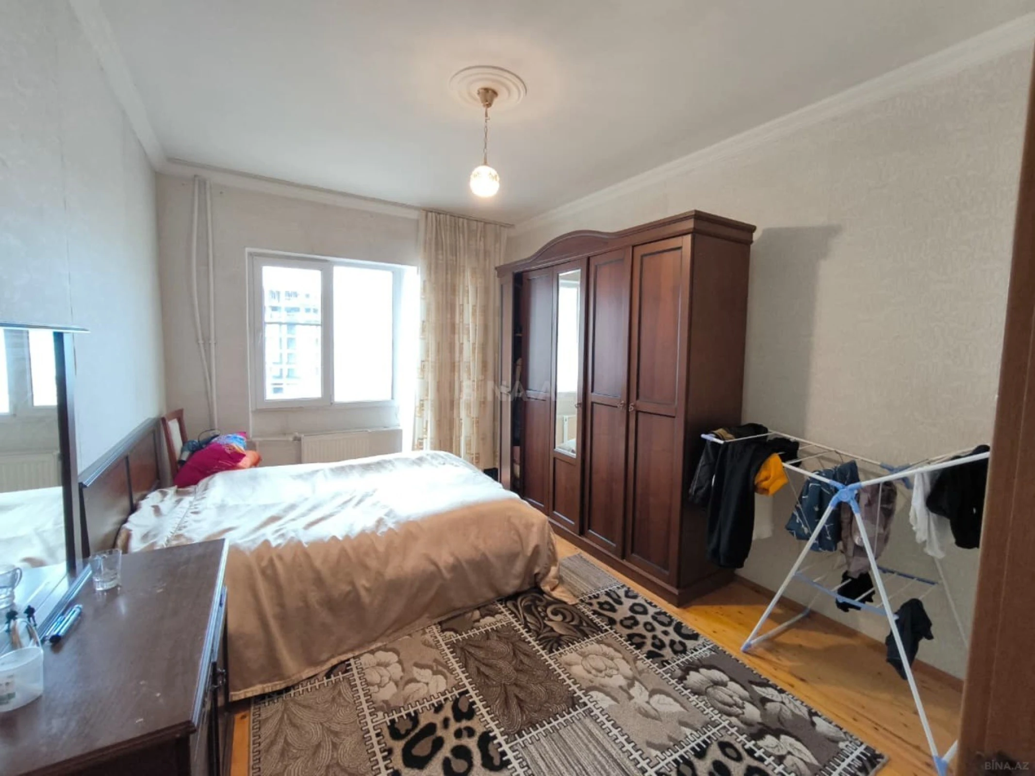 Satılır 2 otaqlı mənzil 60 m²