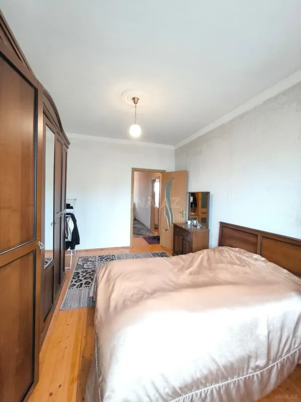 Satılır 2 otaqlı mənzil 60 m²