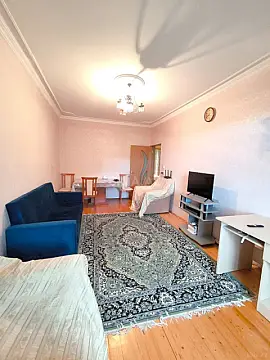 Satılır 2 otaqlı mənzil 60 m² — Bakı, Həzi Aslanov qəs. 2 otaq 60.00 m²