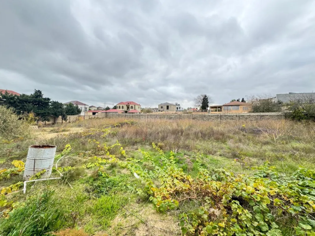 Satılır torpaq sahəsi 12 m²