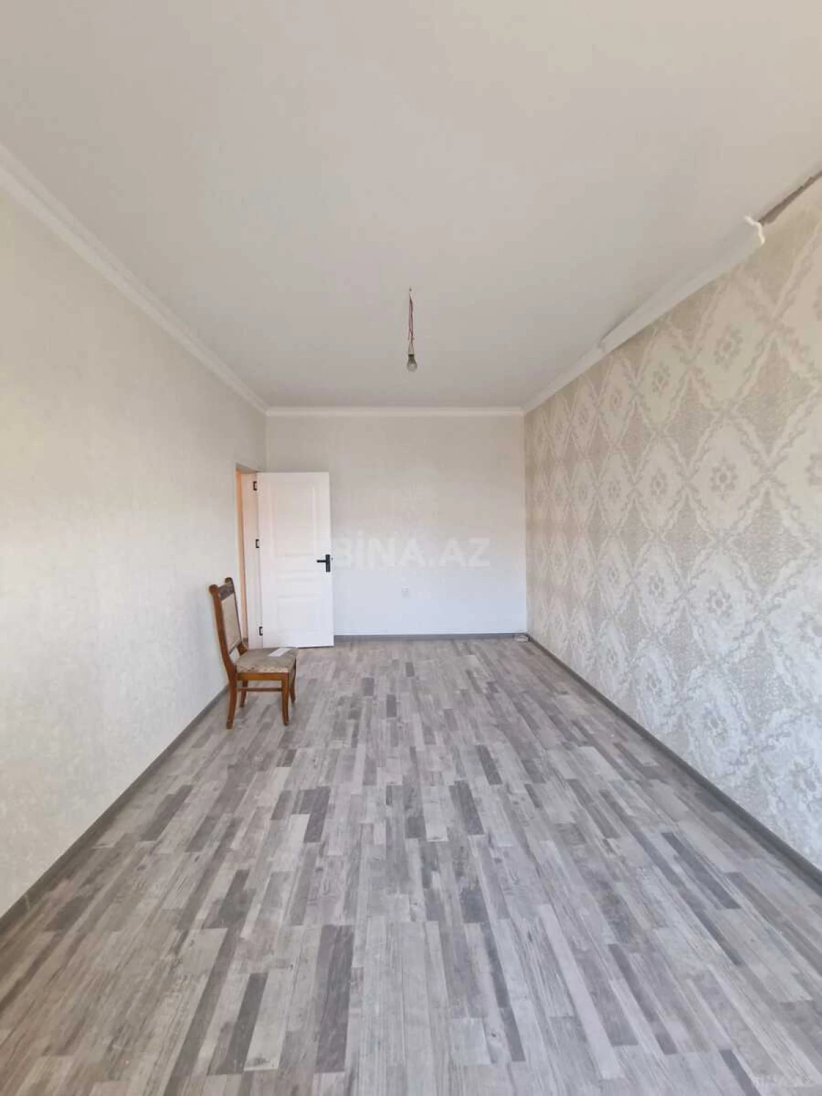 Satılır 2 otaqlı mənzil 73 m²
