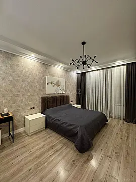 Satılır 3 otaqlı mənzil 105 m²