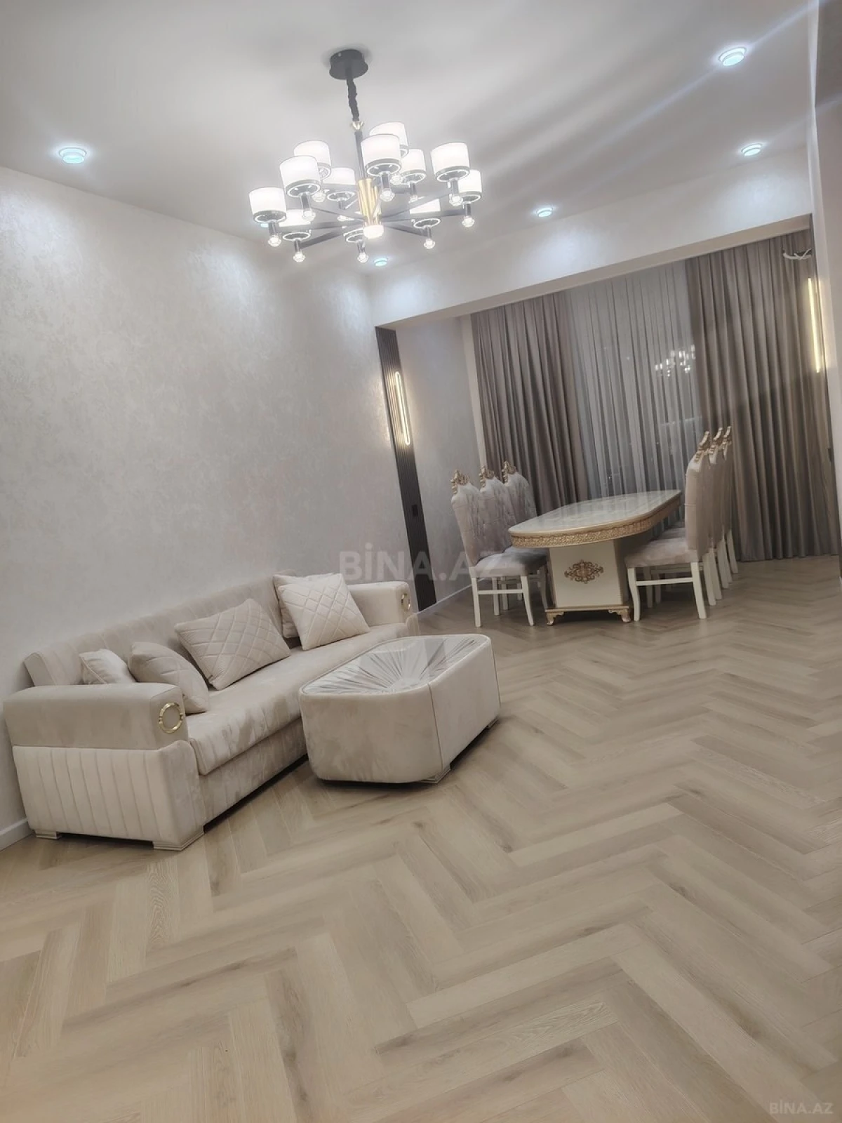 Satılır 2 otaqlı mənzil 66.2 m²