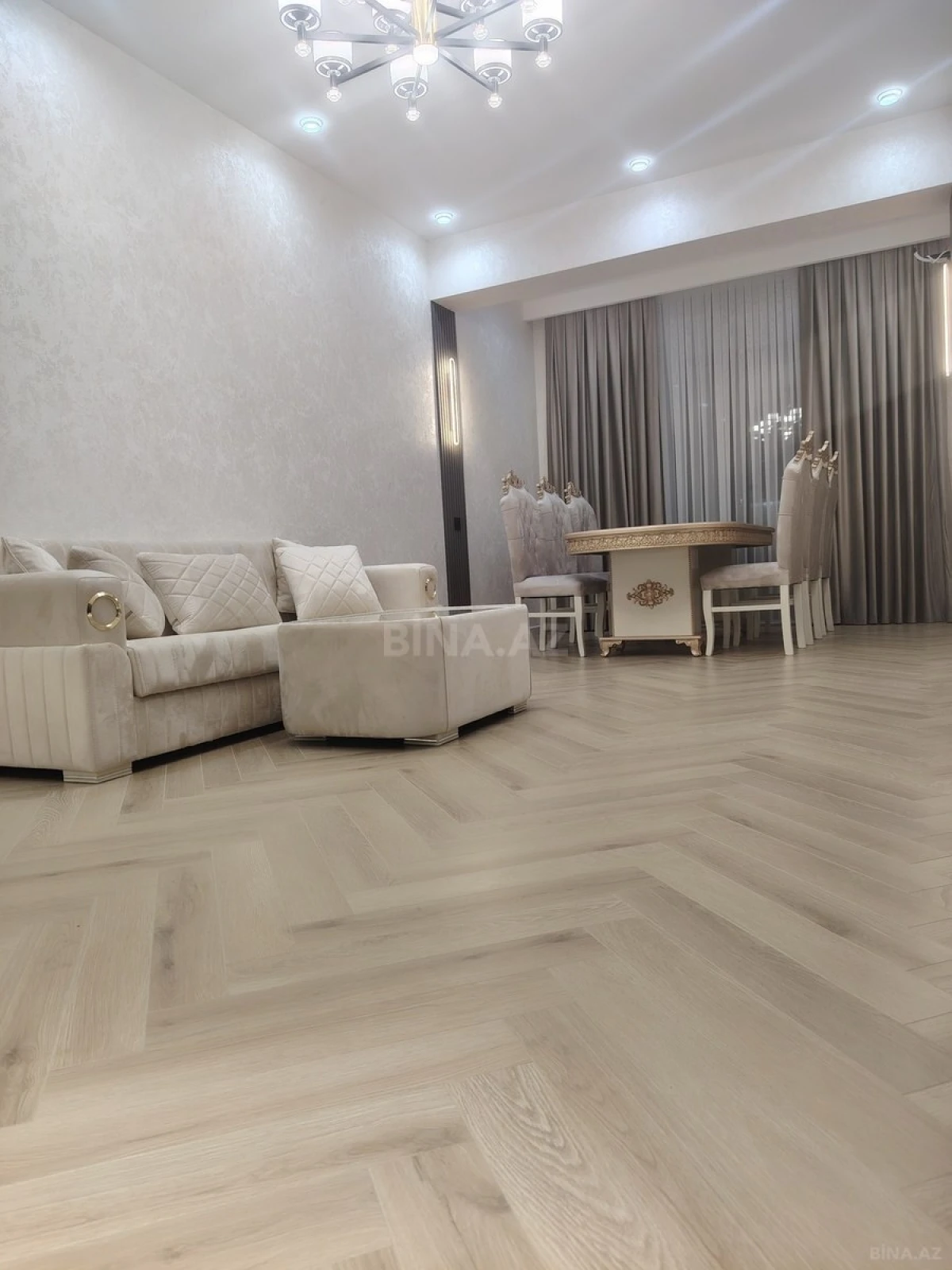 Satılır 2 otaqlı mənzil 66.2 m²