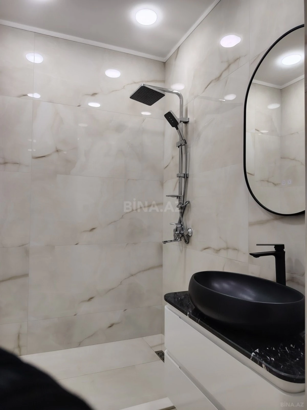 Satılır 2 otaqlı mənzil 66.2 m²