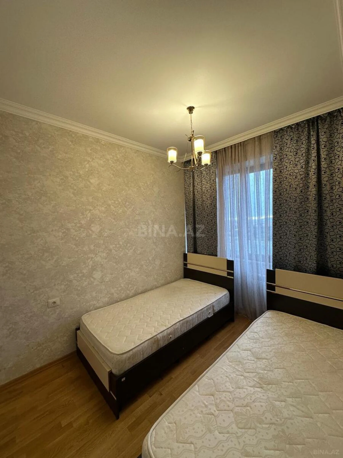 Kirayə verilir 3 otaqlı mənzil 90 m²