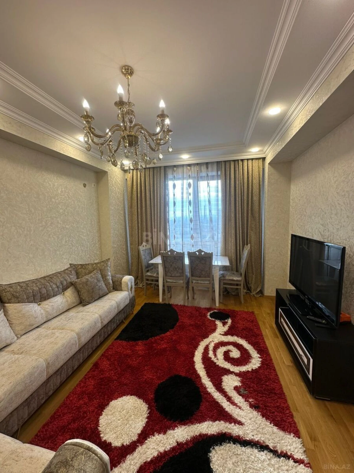 Kirayə verilir 3 otaqlı mənzil 90 m²