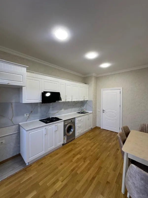 Kirayə verilir 3 otaqlı mənzil 90 m²