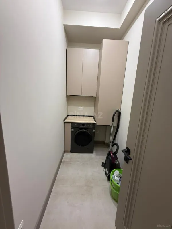 Kirayə verilir 2 otaqlı mənzil 76 m²