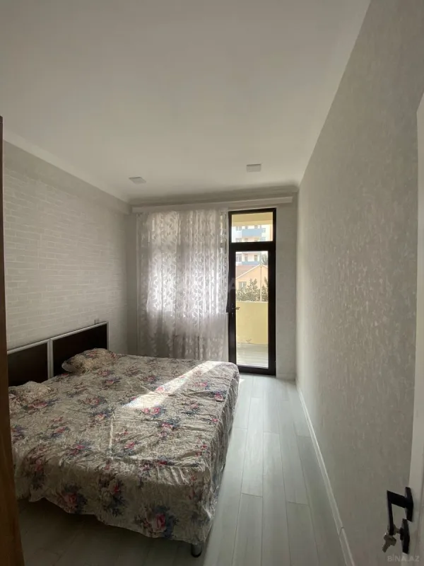 Satılır 2 otaqlı mənzil 55 m²