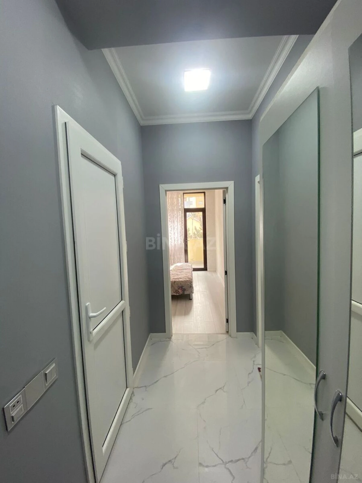 Satılır 2 otaqlı mənzil 55 m²