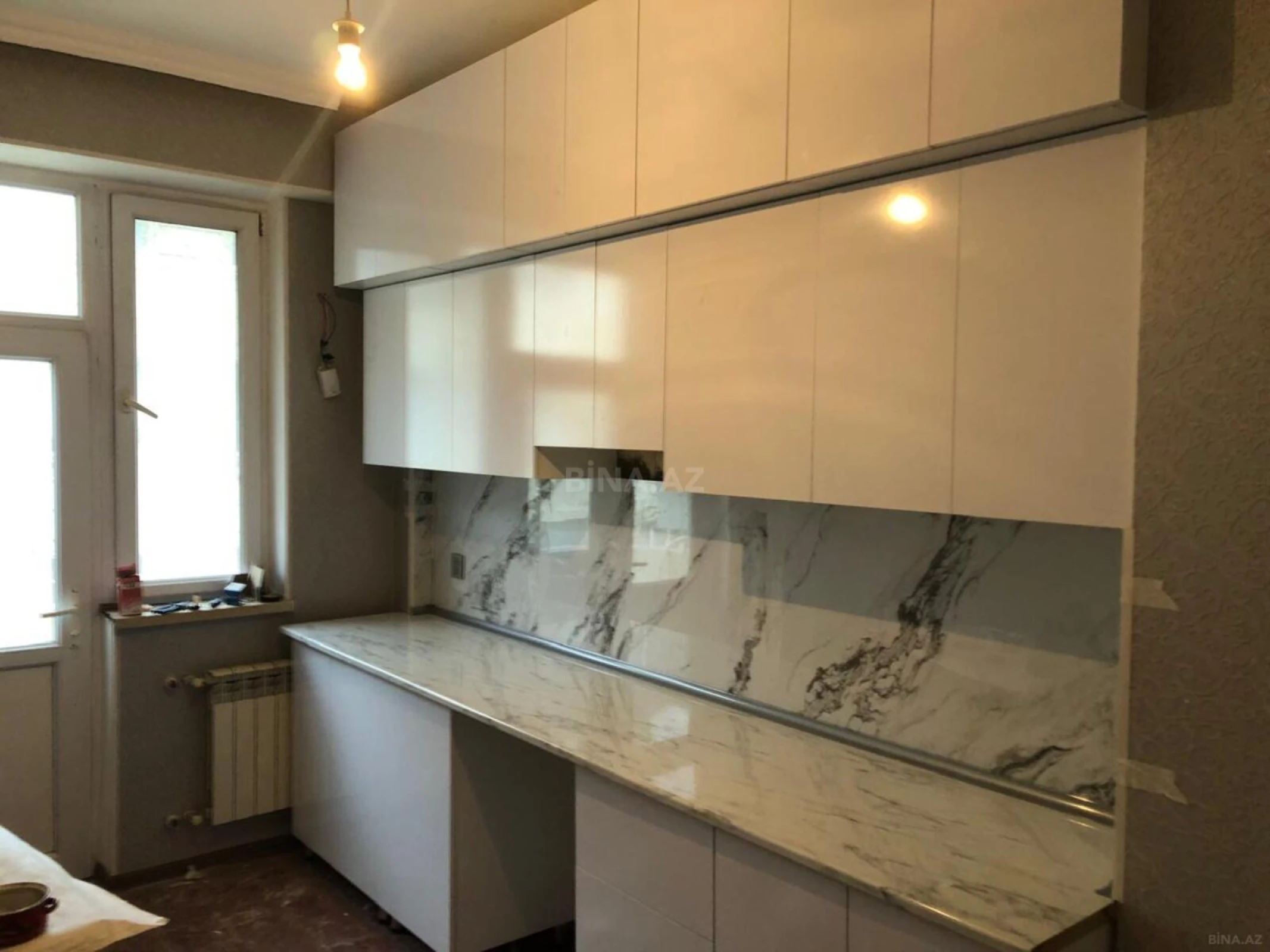 Satılır 2 otaqlı mənzil 60 m²