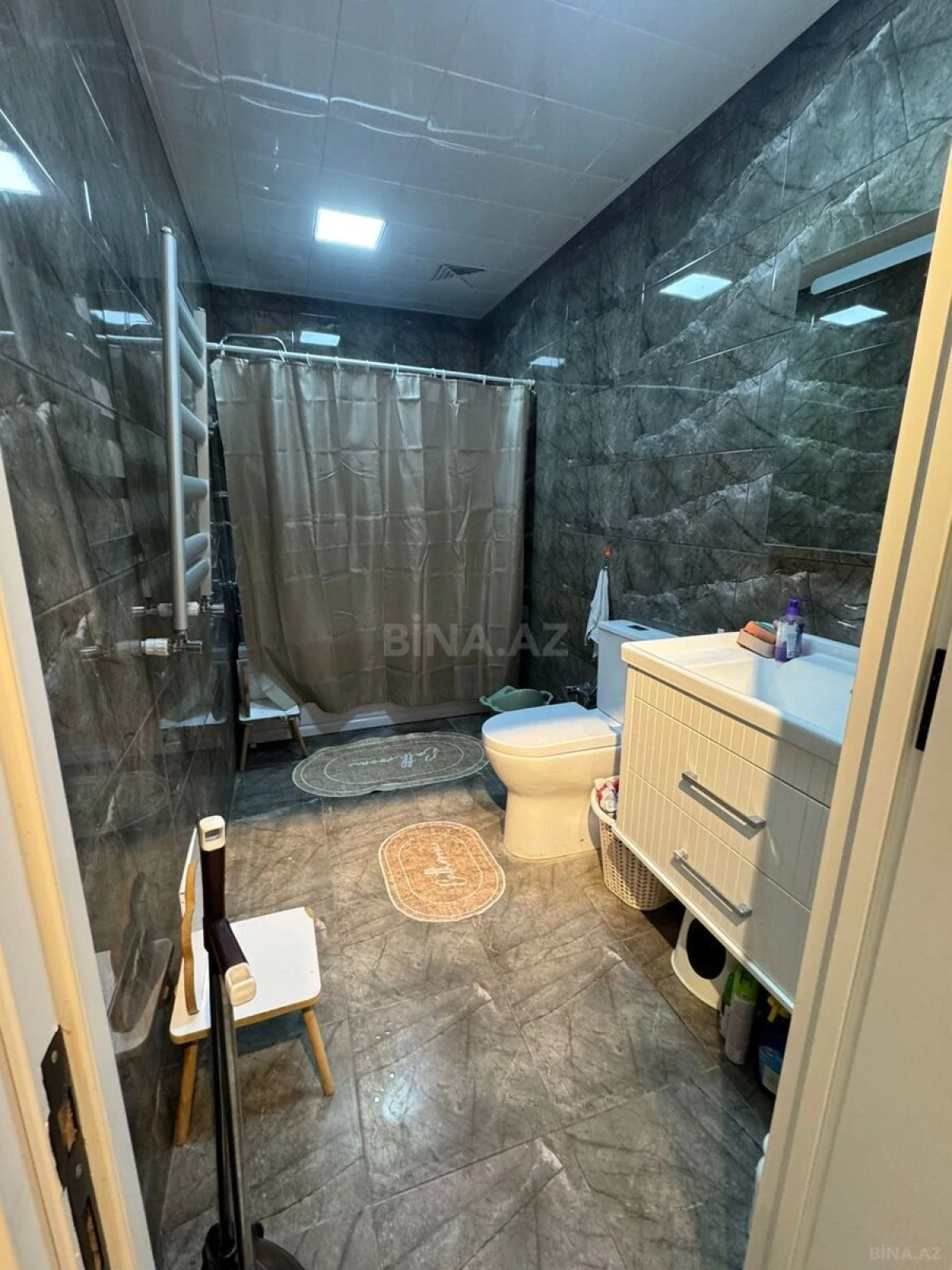 Satılır 2 otaqlı mənzil 69 m²