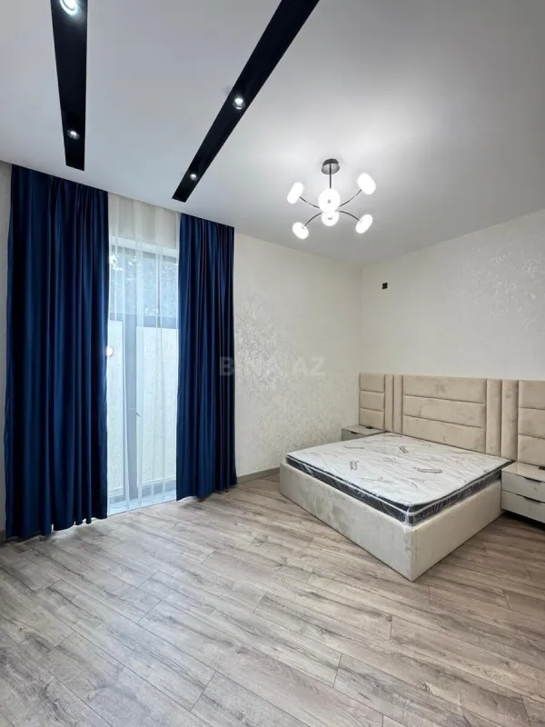 Satılır 4 otaqlı həyət evi 160 m²