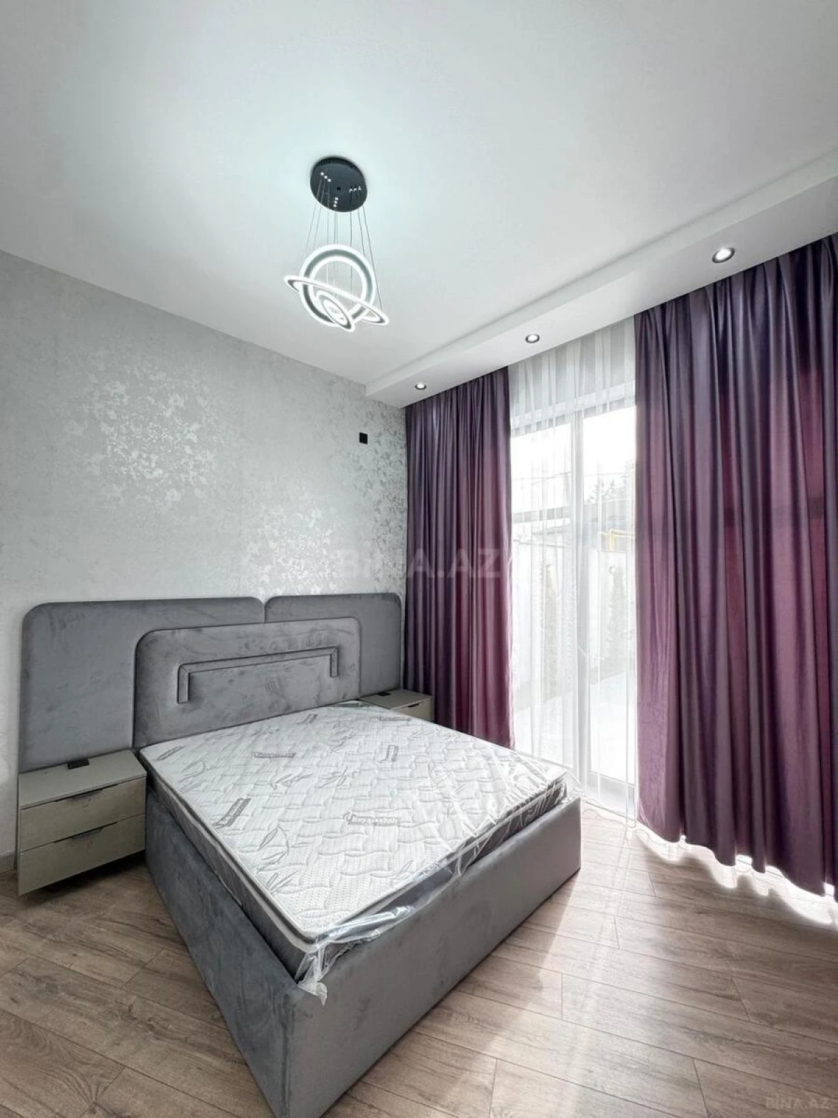 Satılır 4 otaqlı həyət evi 160 m²