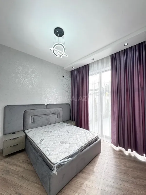 Satılır 4 otaqlı həyət evi 160 m²